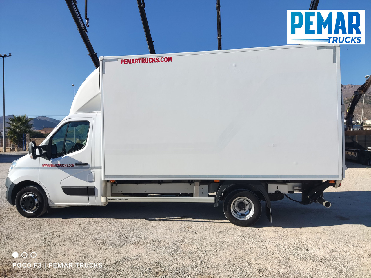 Closed box van RENAULT MASTER 2.3 160 EJE DOBLE: picture 13