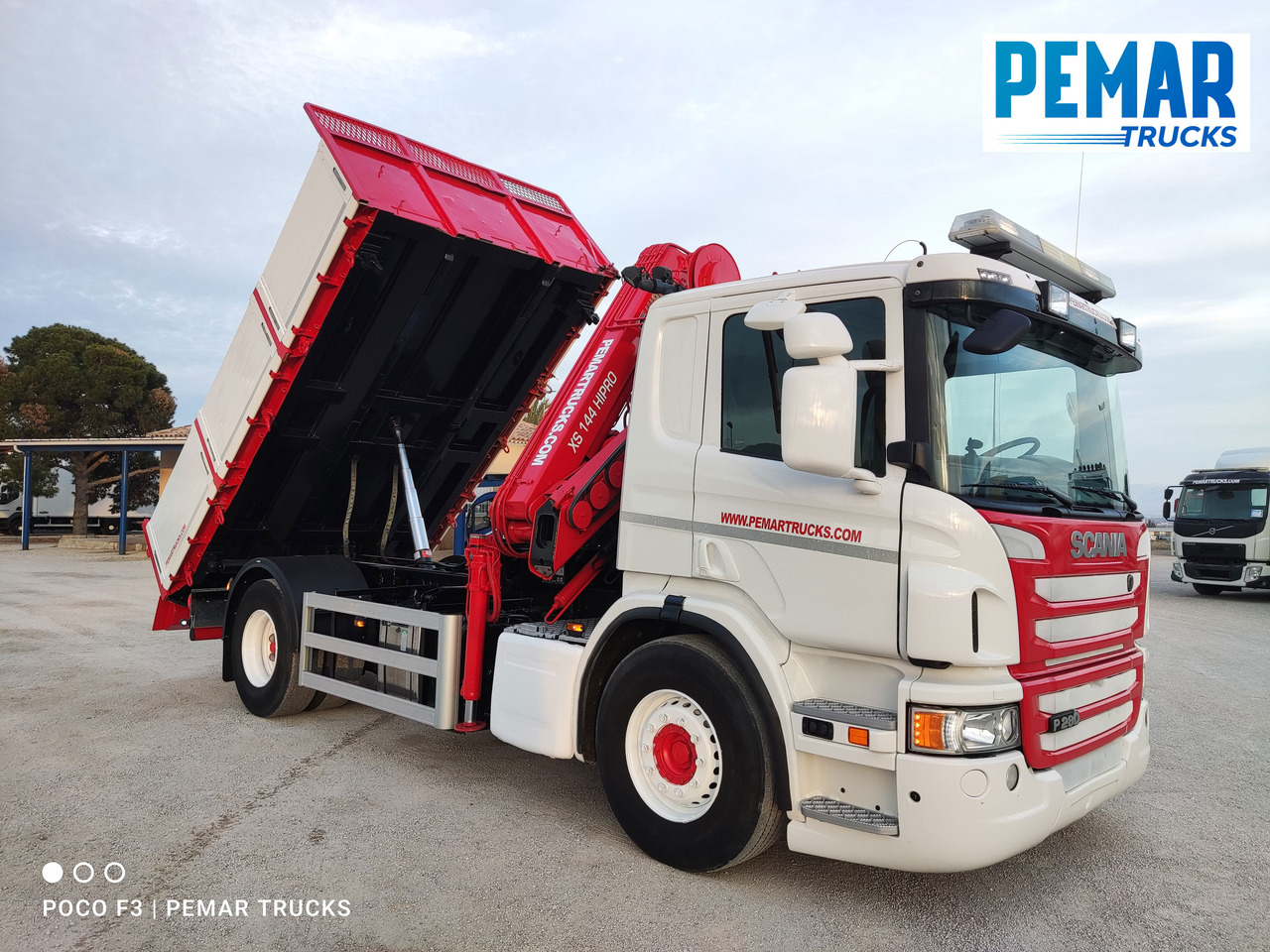 Crane truck SCANIA P 280 GRUA BASCULANTE 18T EURO 6: picture 16