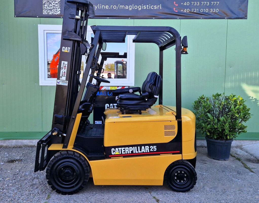 Reach truck Caterpillar EP25: picture 7