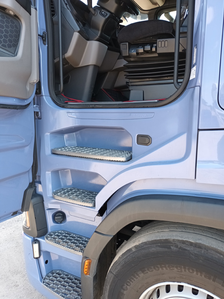 Tractor unit Scania S460 Retarder: picture 20