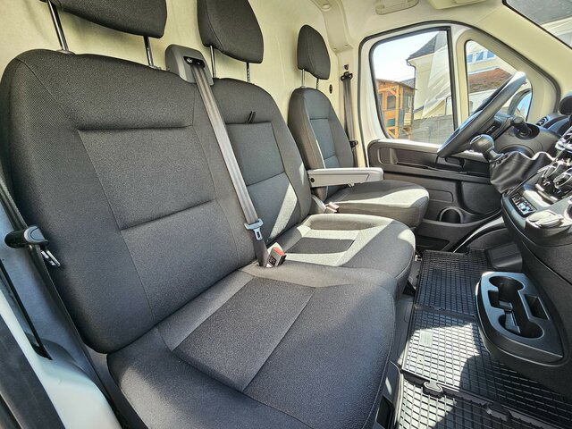 Panel van FIAT Ducato 35 MAXI L5H2 140 15m³ Serie10 9.2 Safety: picture 13