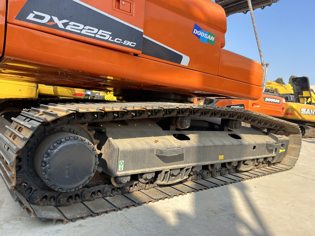 Crawler excavator DOOSAN Doosan DX225LC Crawler excavator: picture 6