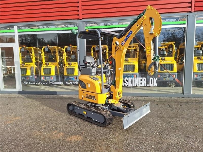 Mini excavator XCMG XE18E: picture 6