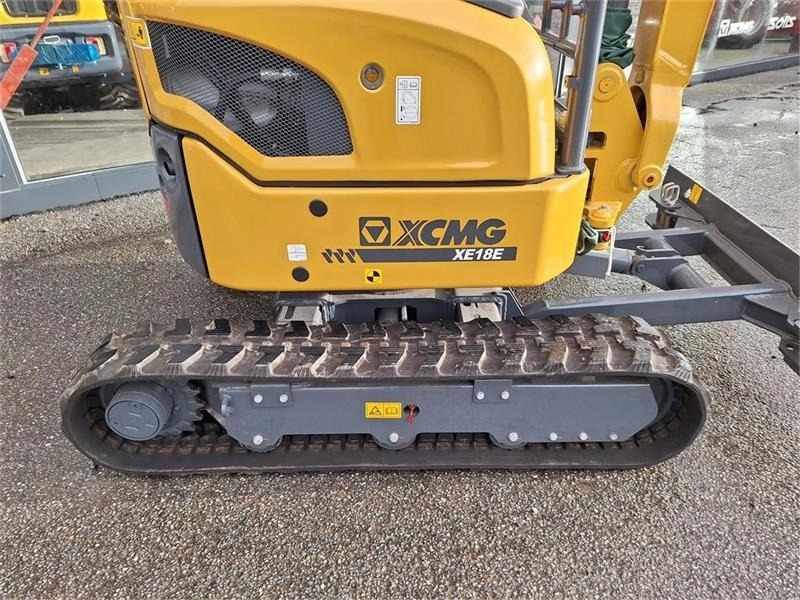 Mini excavator XCMG XE18E: picture 7