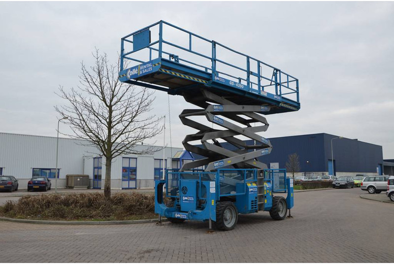 Scissor lift Genie GS4390RT: picture 6