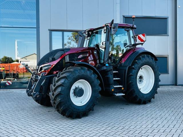 Farm tractor Valtra Q305 DEMO Super Compleet!: picture 18