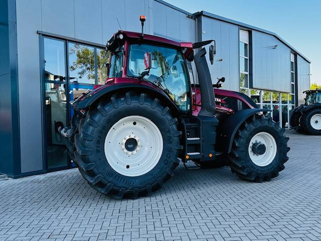 Farm tractor Valtra Q305 DEMO Super Compleet!: picture 10