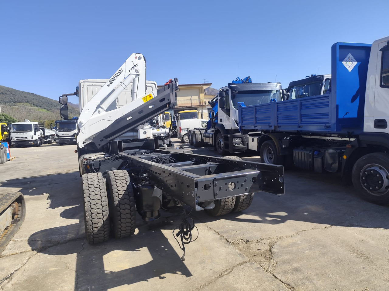 Crane truck IVECO EUROCARGO 140-250: picture 17