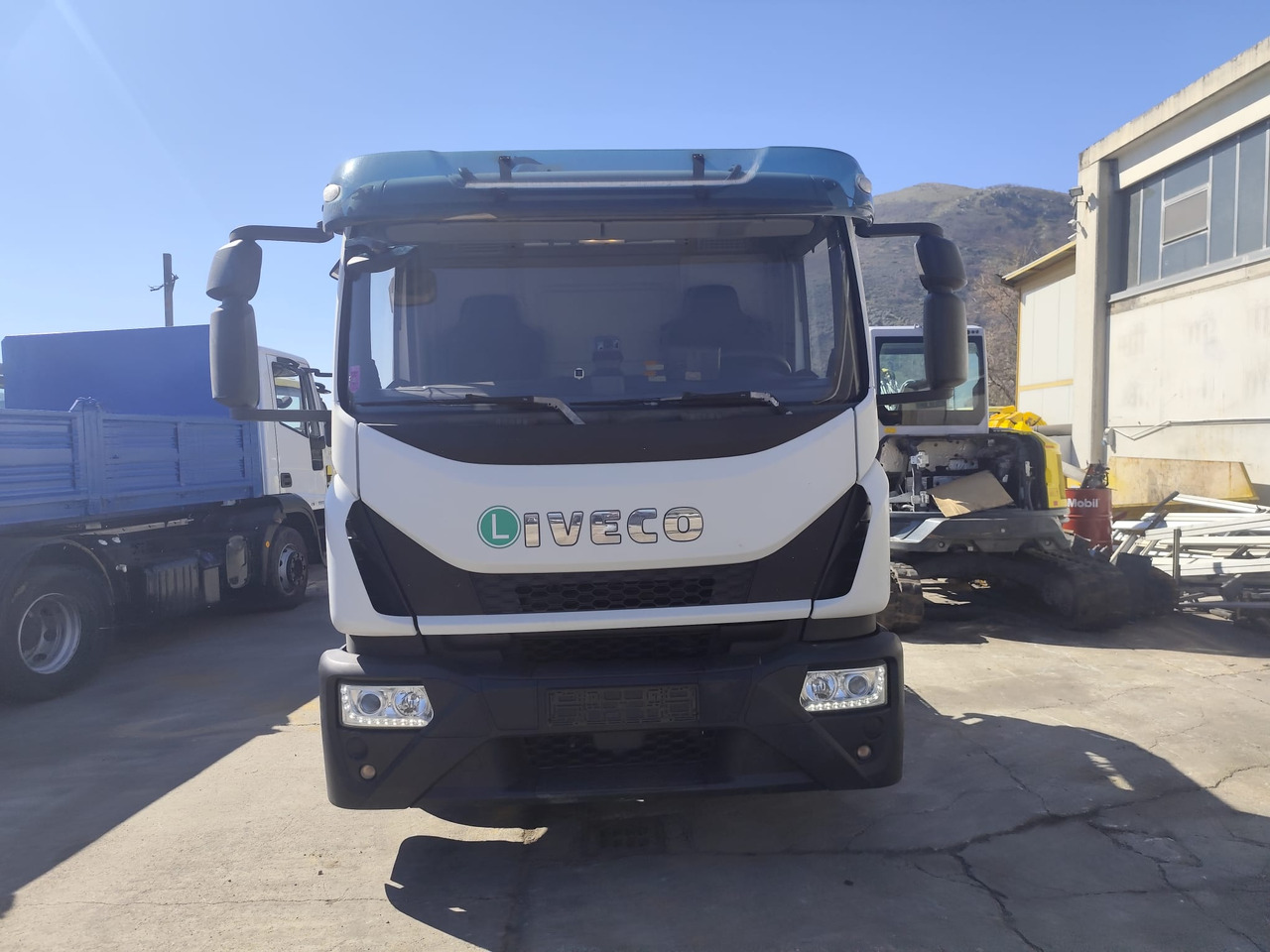 Crane truck IVECO EUROCARGO 140-250: picture 30