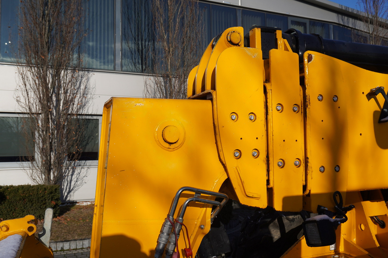 Wheel loader JCB 540-170 Telescopic Loader / 17m / joystick: picture 23