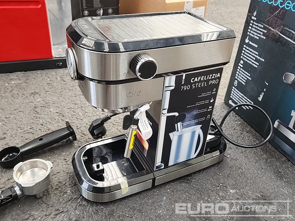 Construction equipment Cecotec Cafelizzia 790 Steel Pro Coffee Maker: picture 6