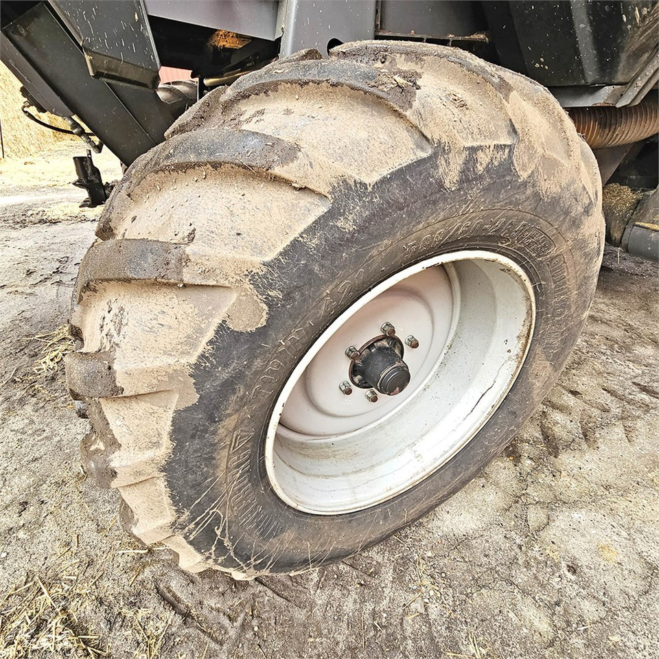 Harvester Massey Ferguson 7282 Centora: picture 49